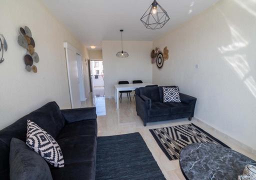 Castle Apartment Paphos ภายนอก รูปภาพ