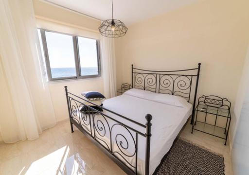 Castle Apartment Paphos ภายนอก รูปภาพ
